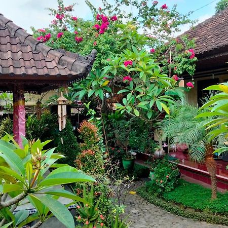 Pomelo Guest House Ubud Exteriör bild