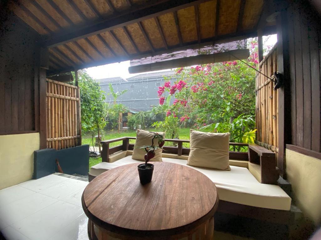 Pomelo Guest House Ubud Exteriör bild